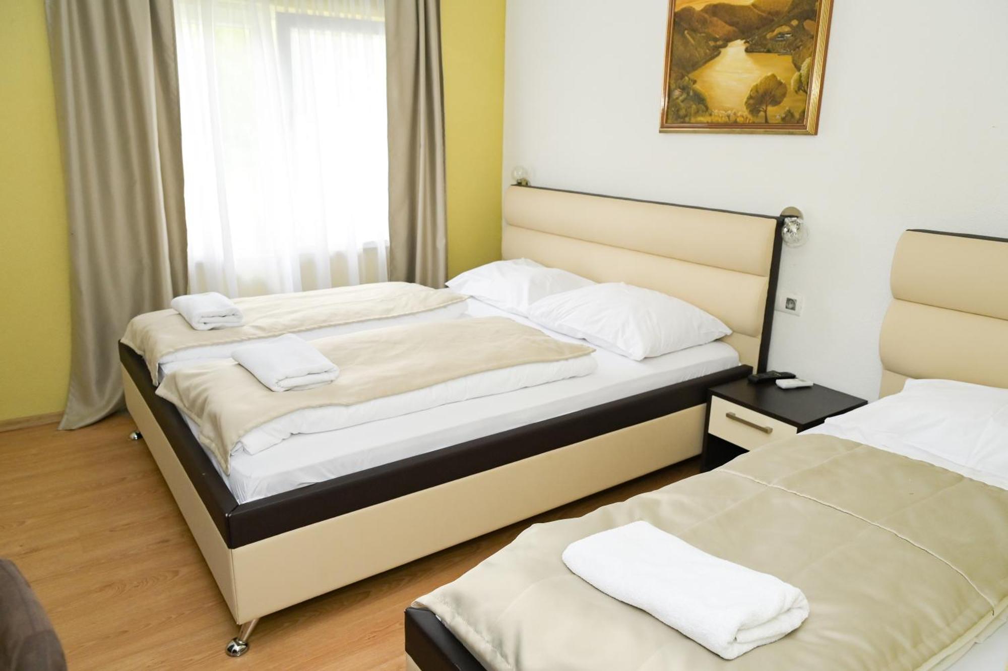 Motel Plaza Jajce Exterior photo