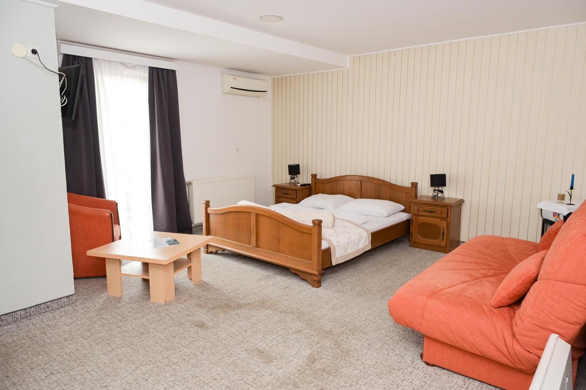 Motel Plaza Jajce Exterior photo